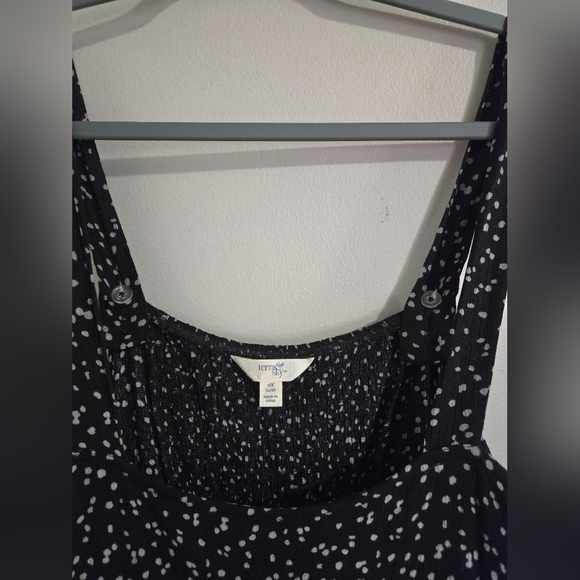 Terra and Sky Maxi Dress - Picture 4 of 8